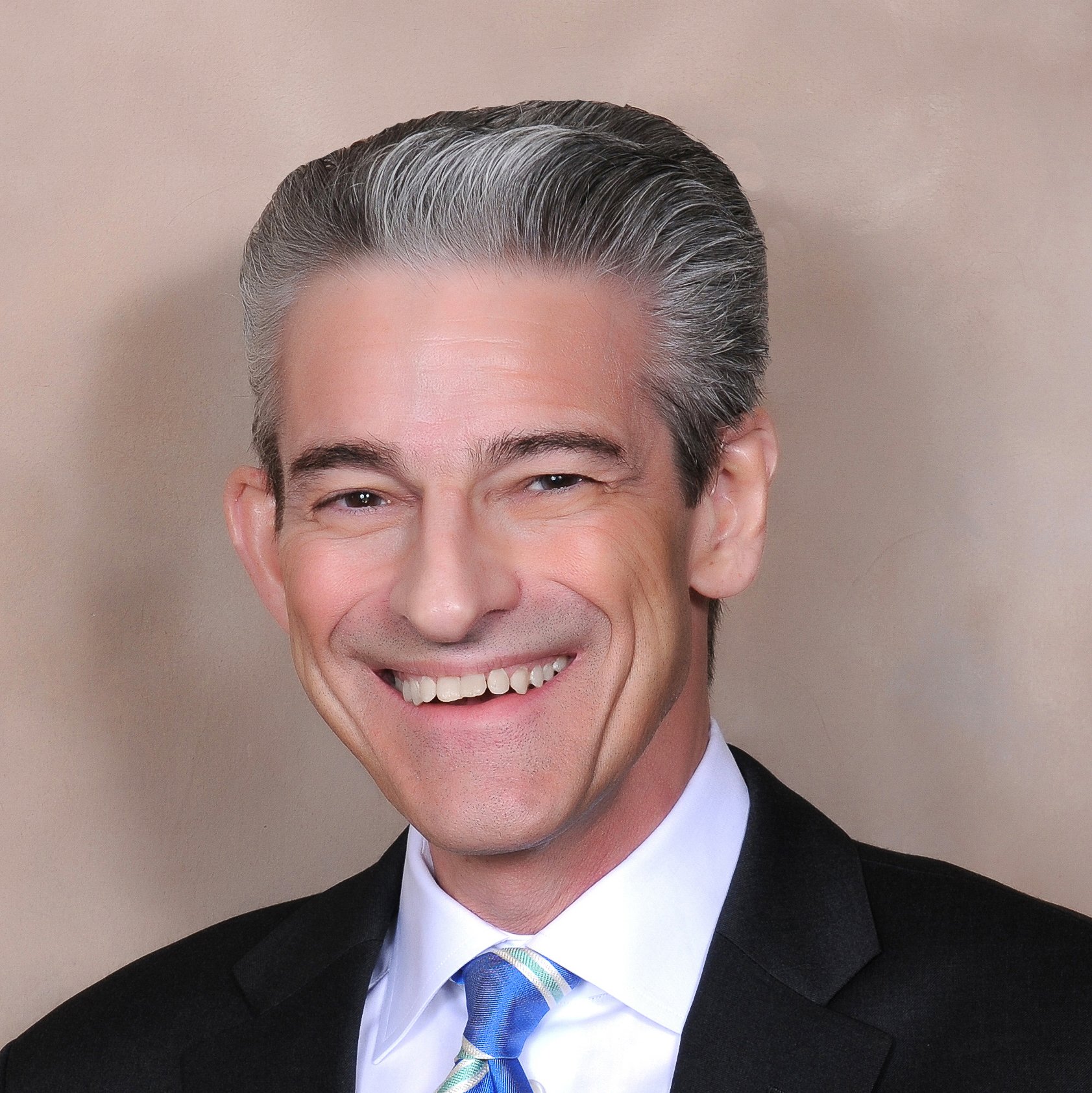 Bob Pick Headshot-1
